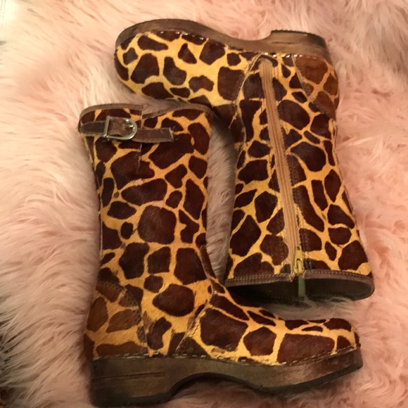 Hanna Andersson EU 33/ US 1.5 ponyhair clog boot - Picture 7 of 8